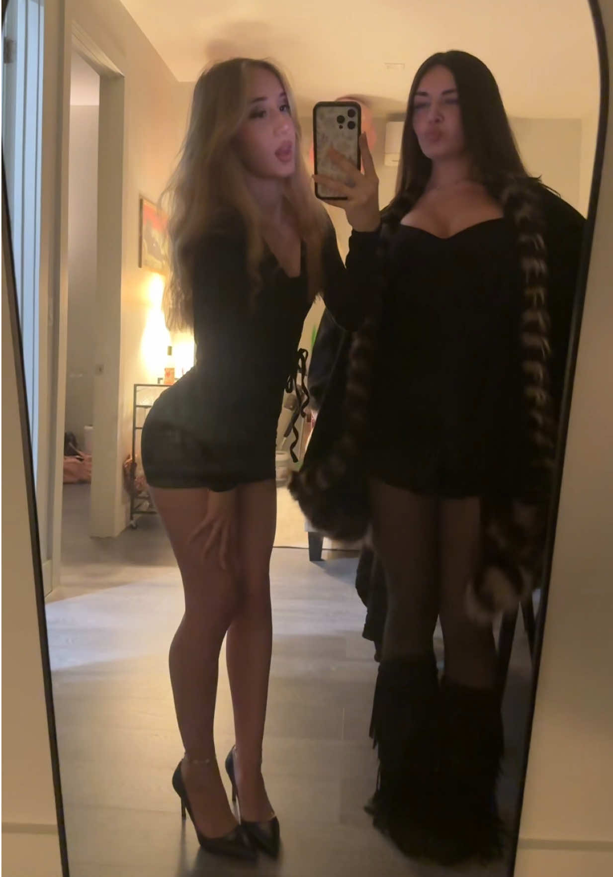 @Liz Nik