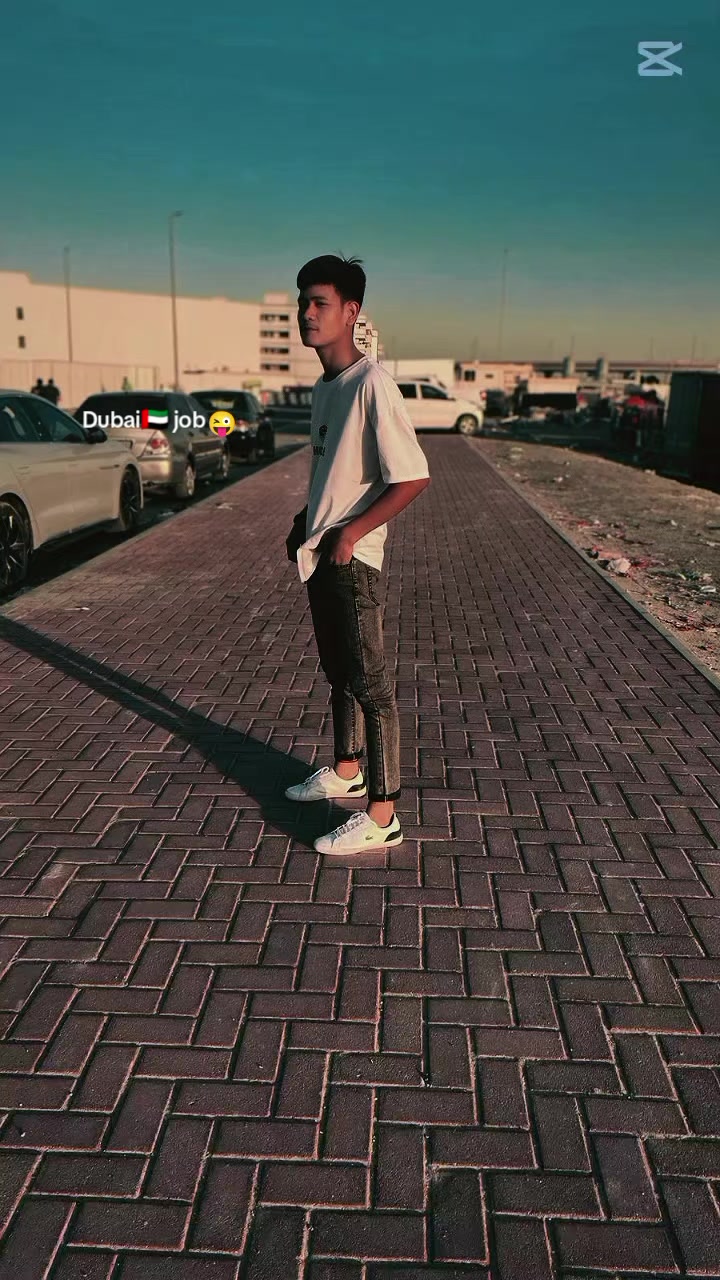 @Monu 🇦🇪