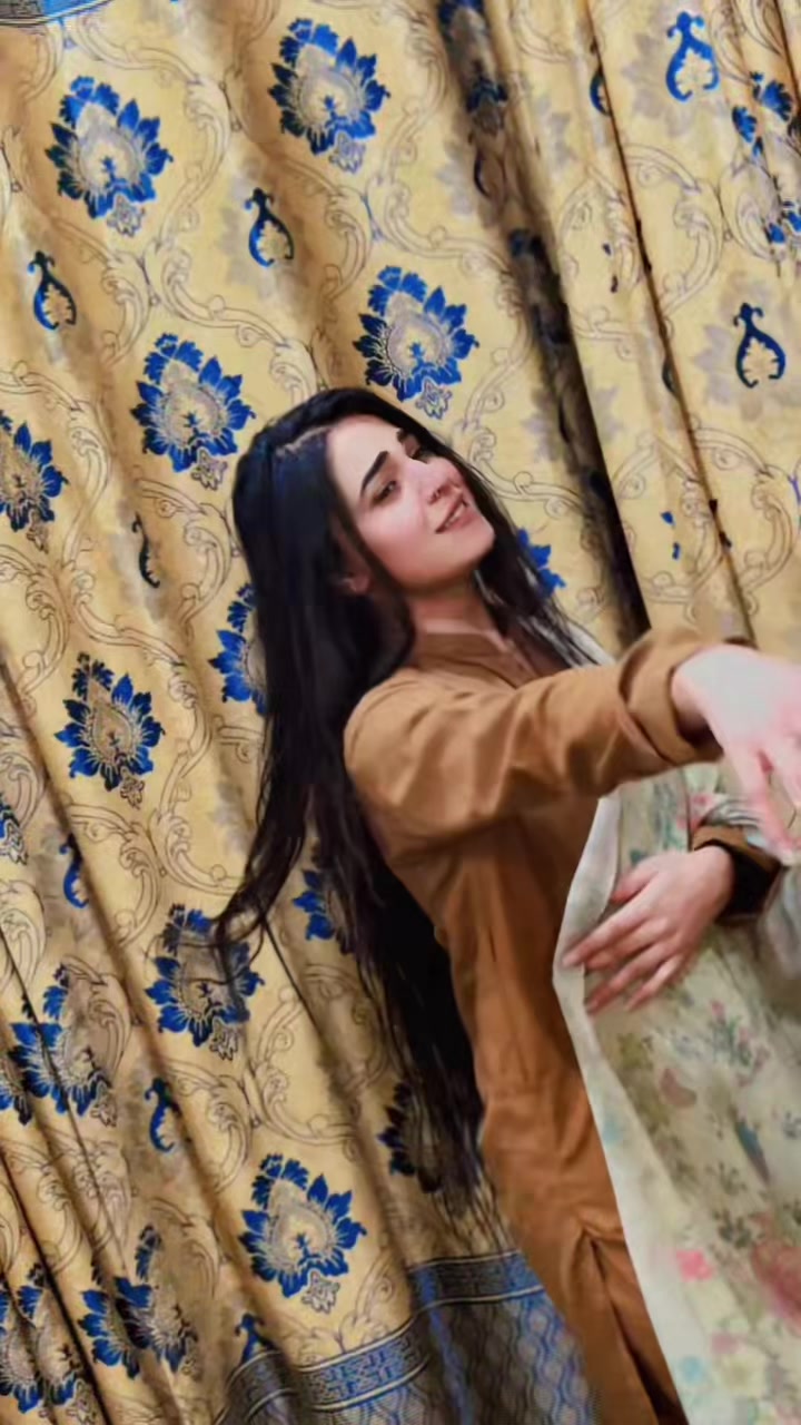 @Bewafa queen 👑