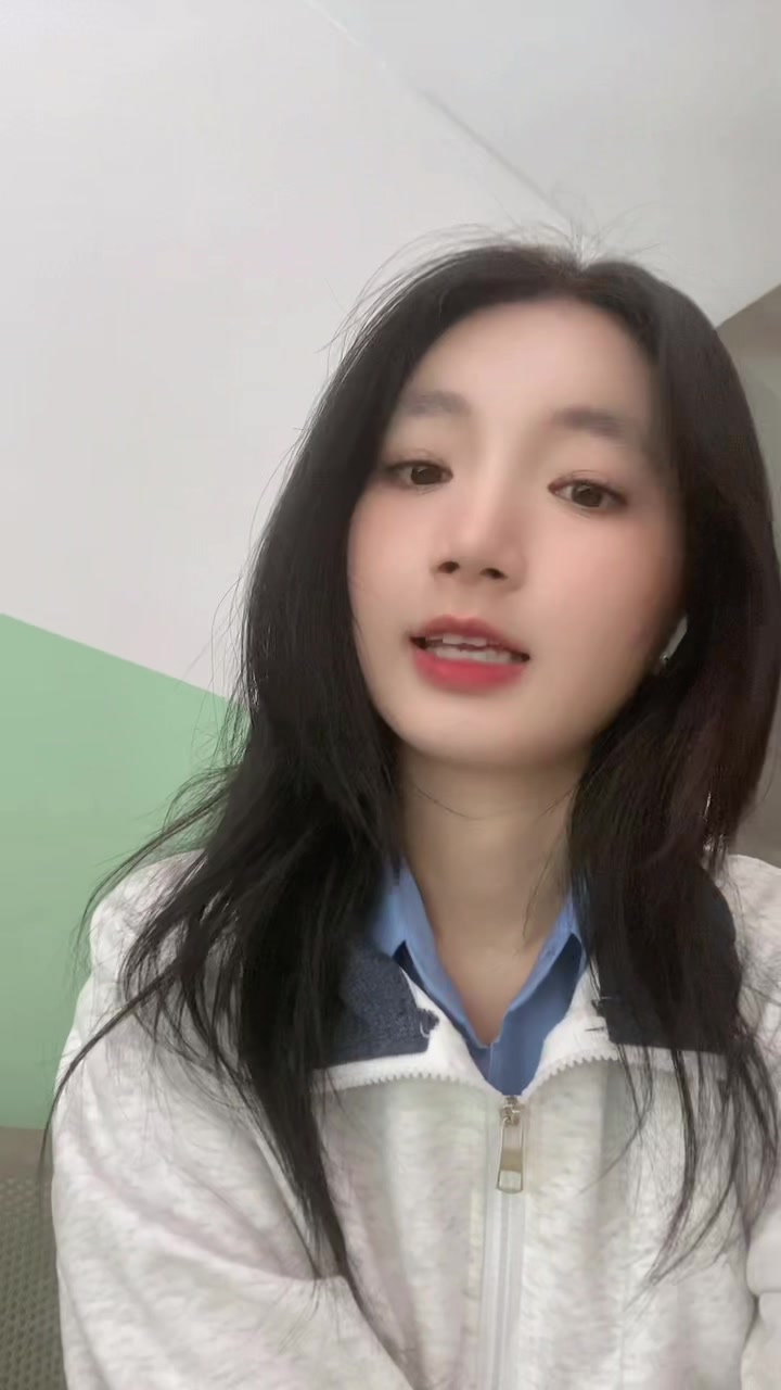 @⋆｡˚୨Heang୧˚｡⋆