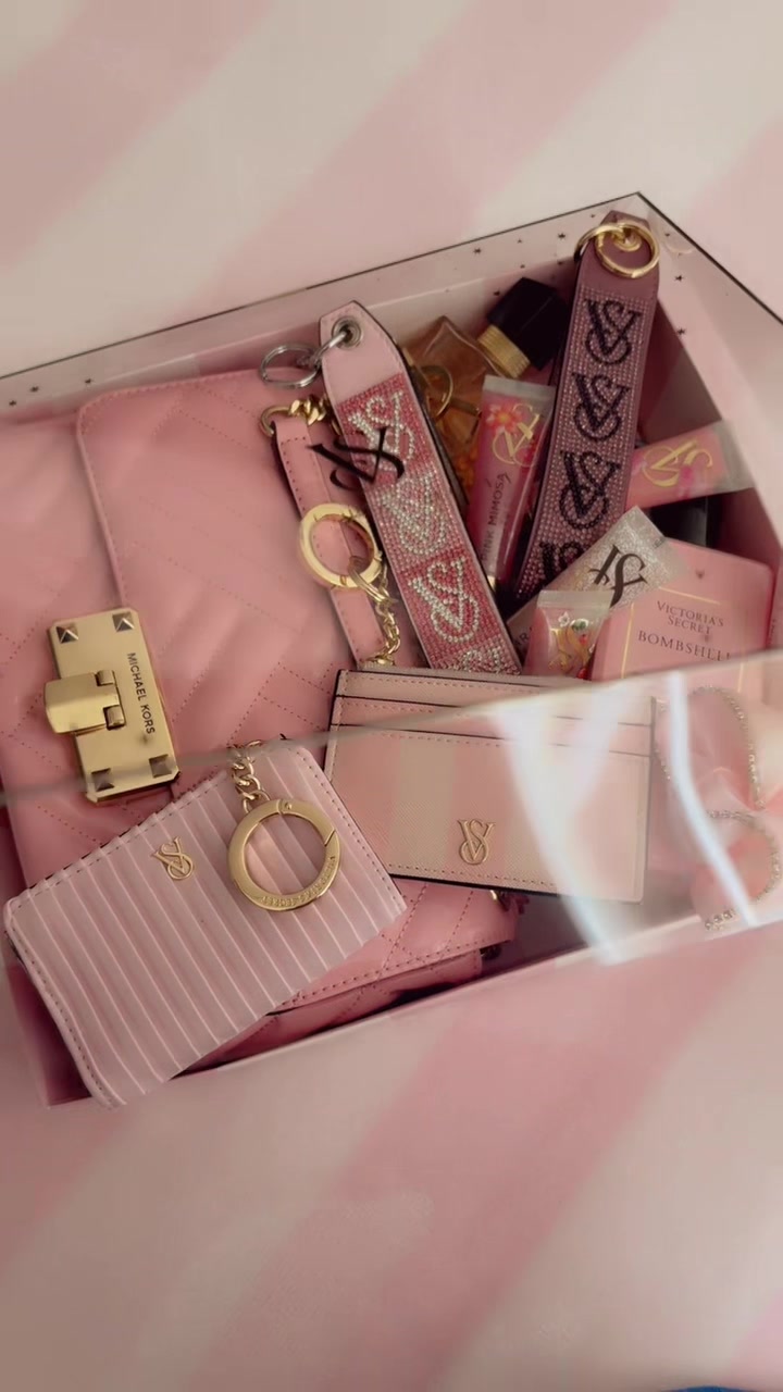 @𝐍𝐢𝐤𝐤𝐢🎀