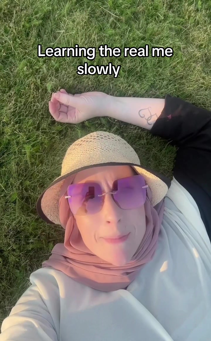 @aliciasaysit