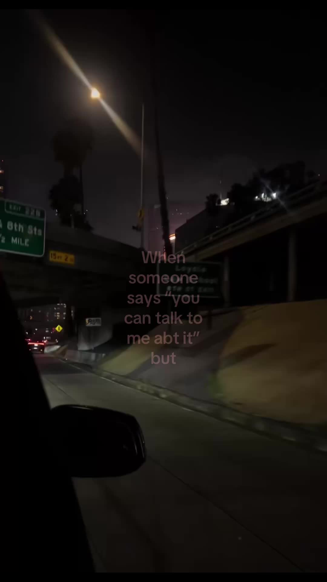 @𖦹