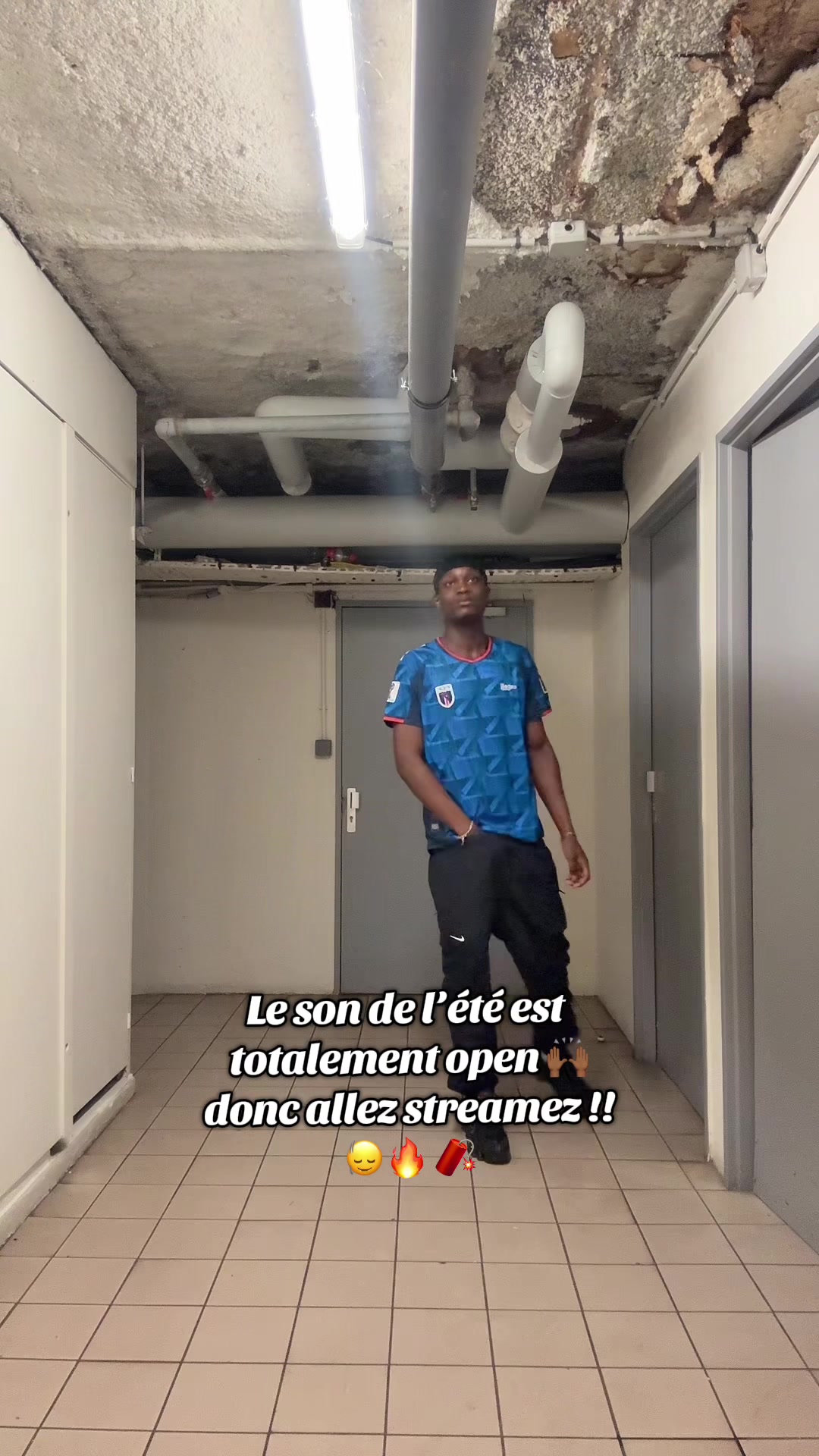 @D.Lo2sv