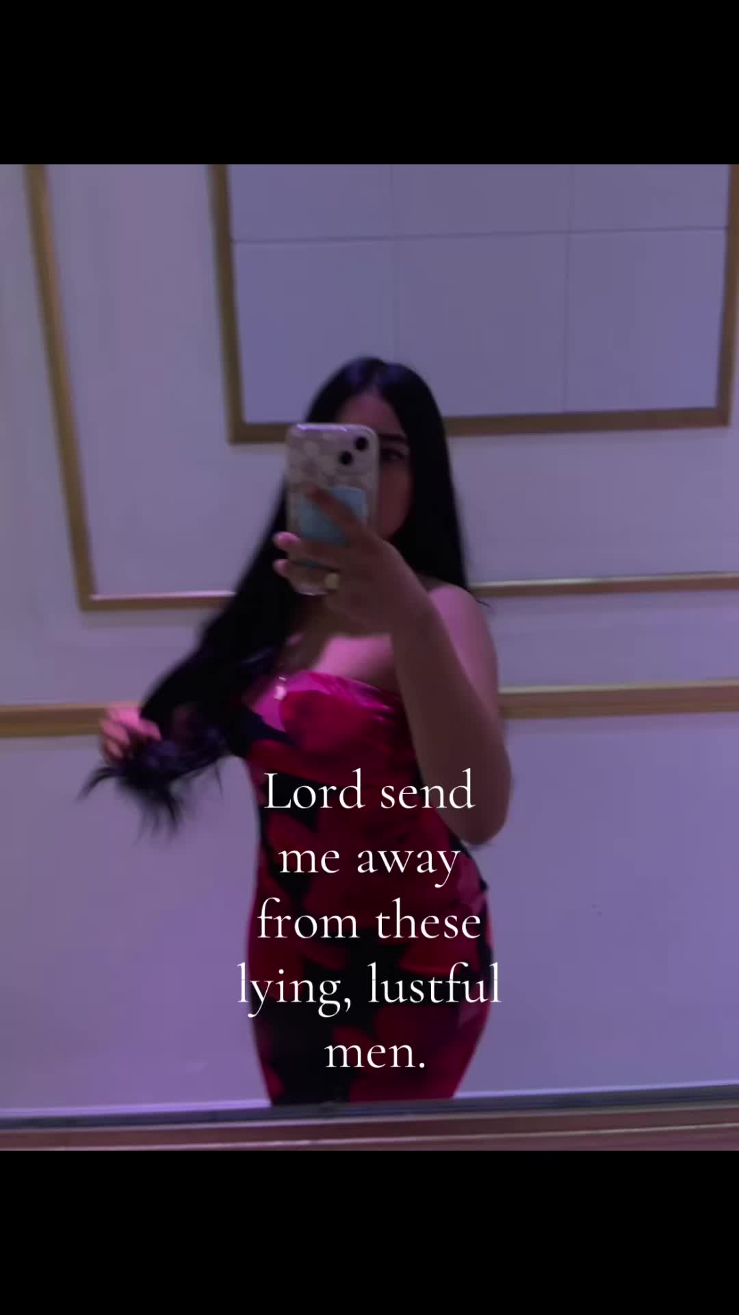 @𝕃𝕖𝕤♡︎