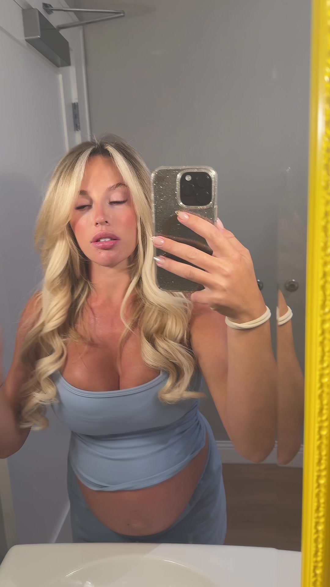@Beachyblonde77