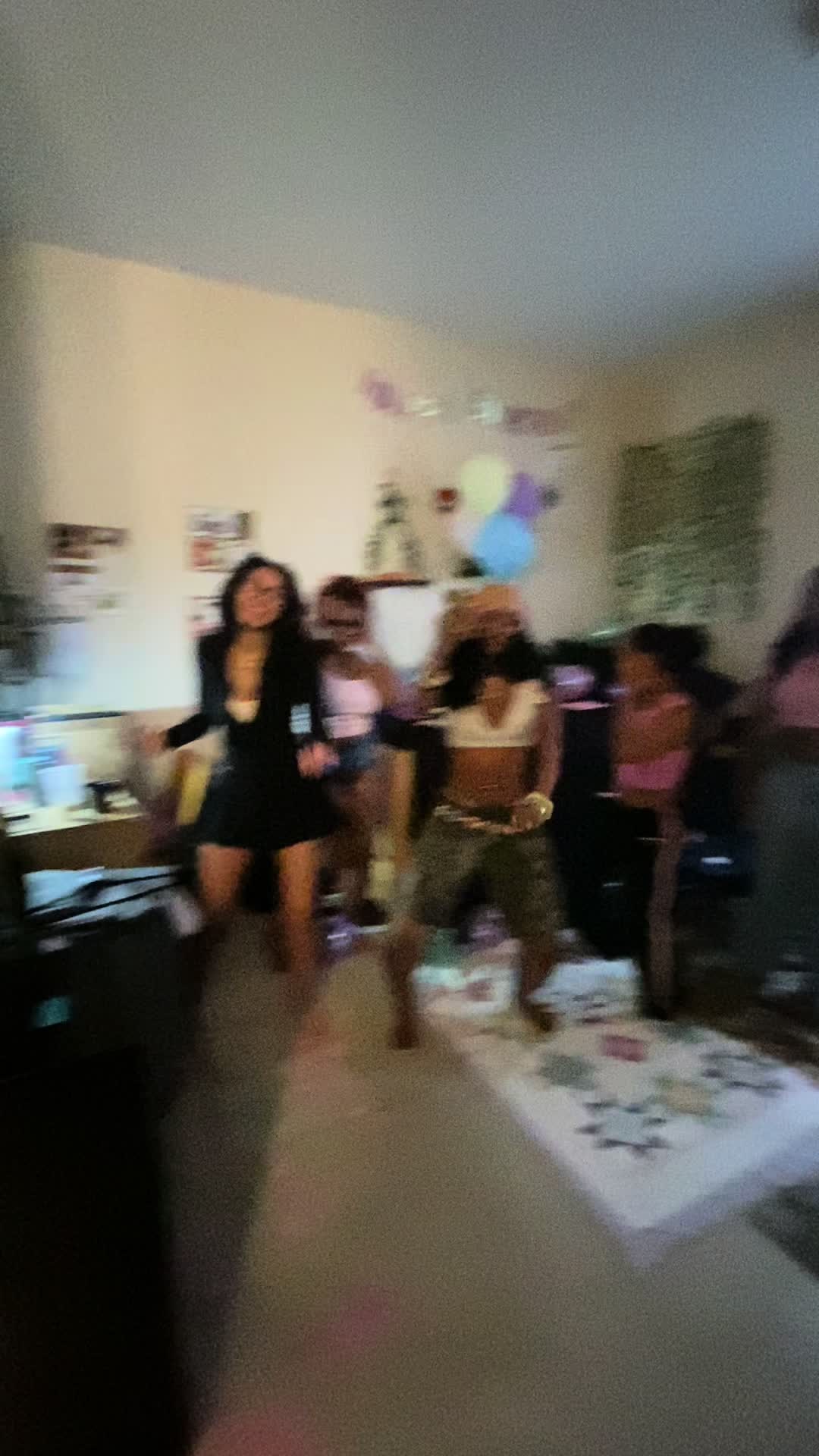 @￼ ℛ𝒾❦