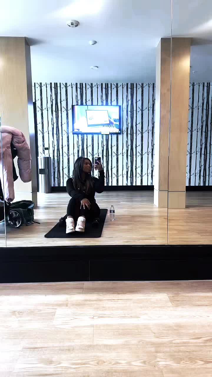 @Izzy Dominique