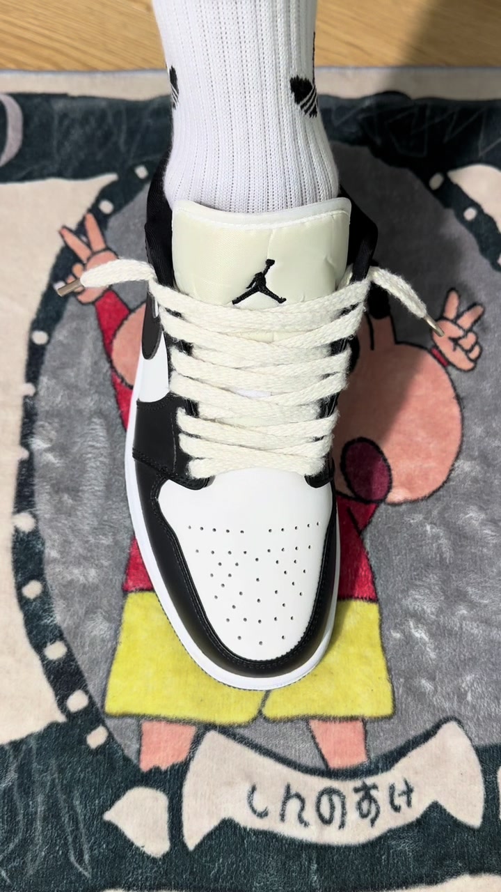 @Sneaker-dây giày