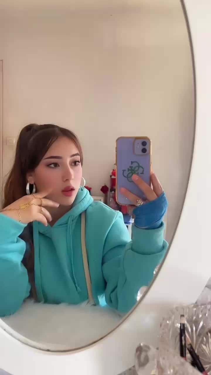 @꧁☆💋𝓥𝓐𝓛𝓔💋☆꧂