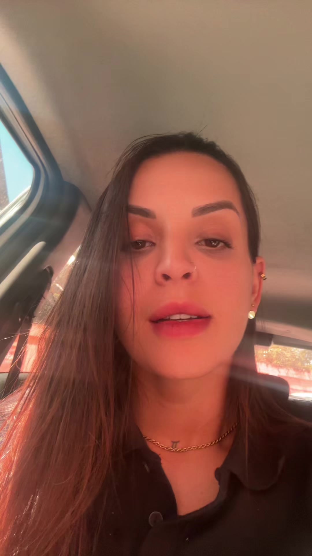 @Thayscarvalhooh