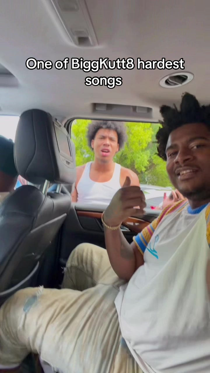 @Coureyrawhh