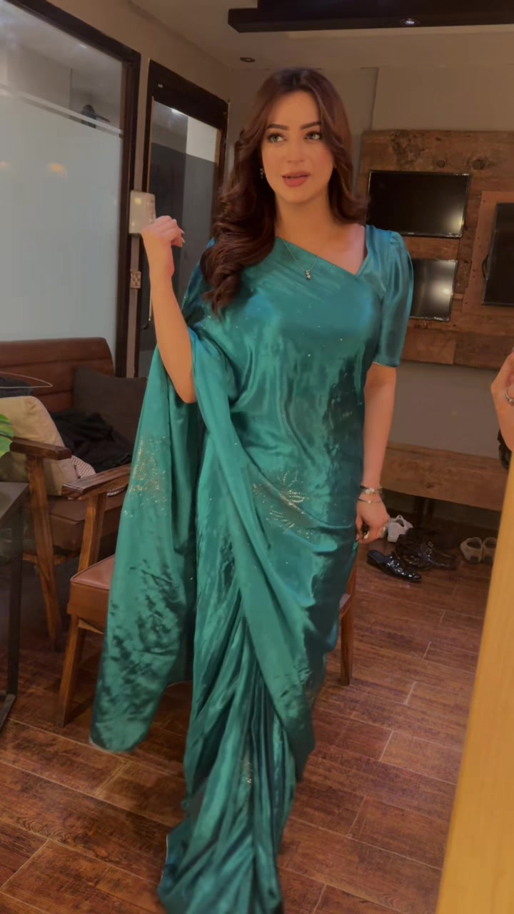 @Hibaalikhan
