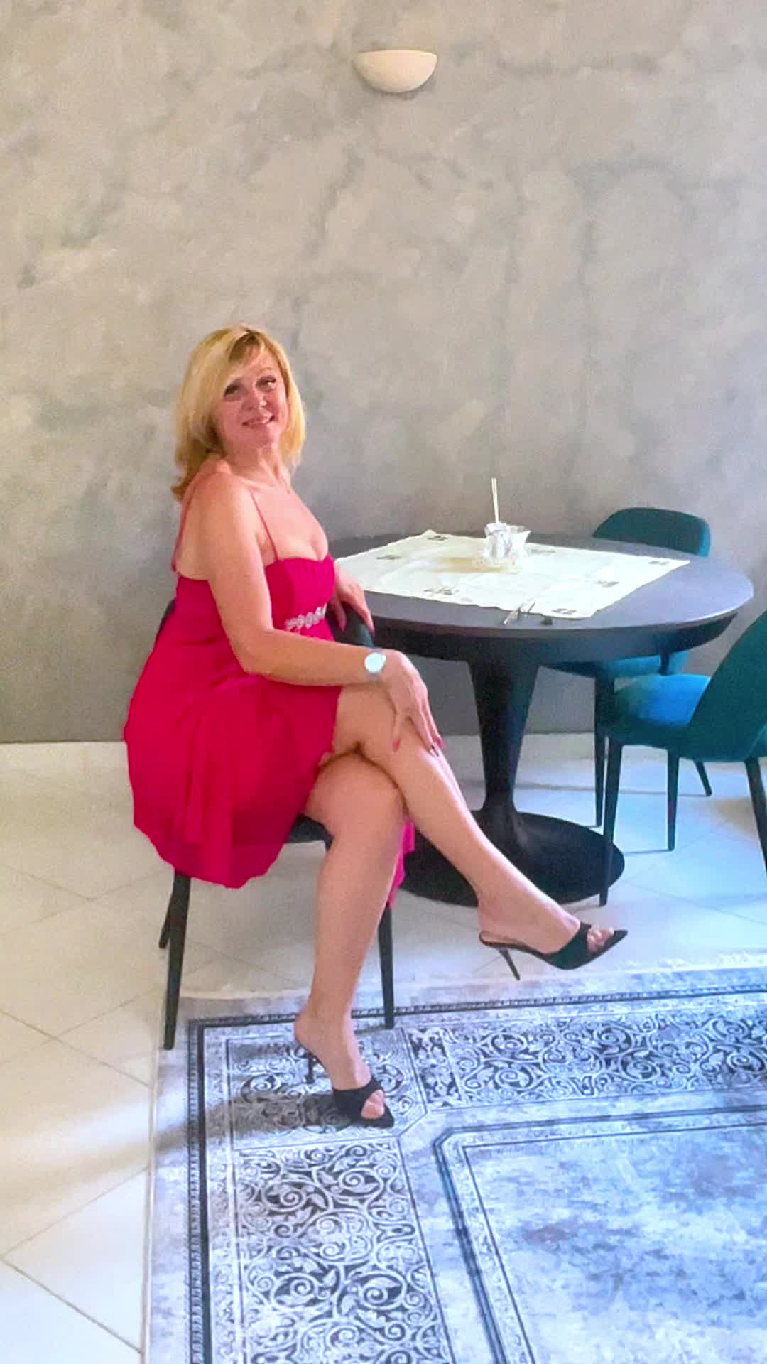 @Elena