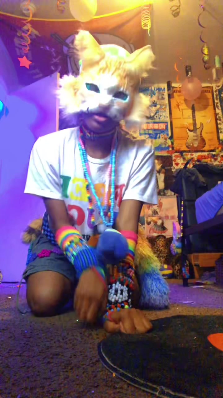 @Zilly_GizmoCatX3