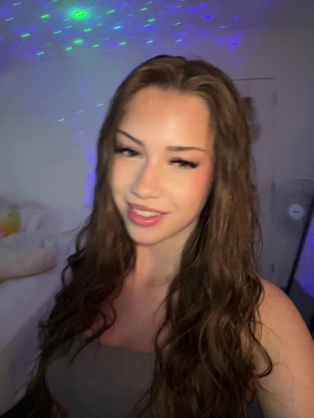 @𝒜𝓊𝓃𝓉𝒾𝑒 𝒜𝓂𝒷𝑒𝓇🌻