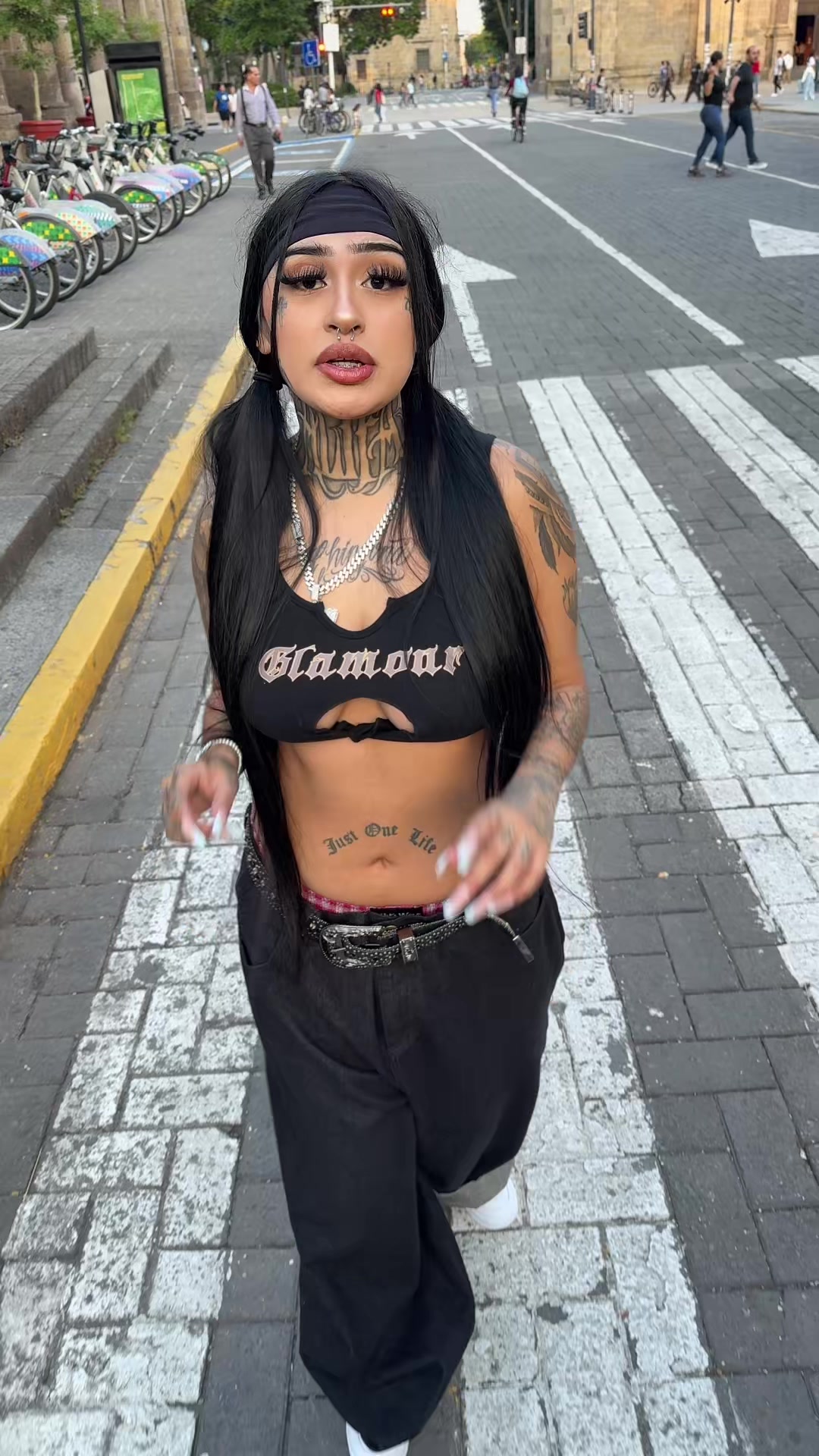 @chicanarosas13
