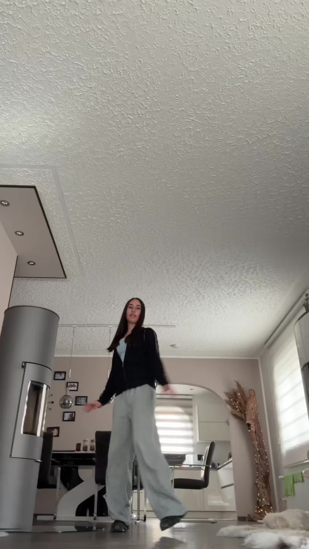 @totally_luana