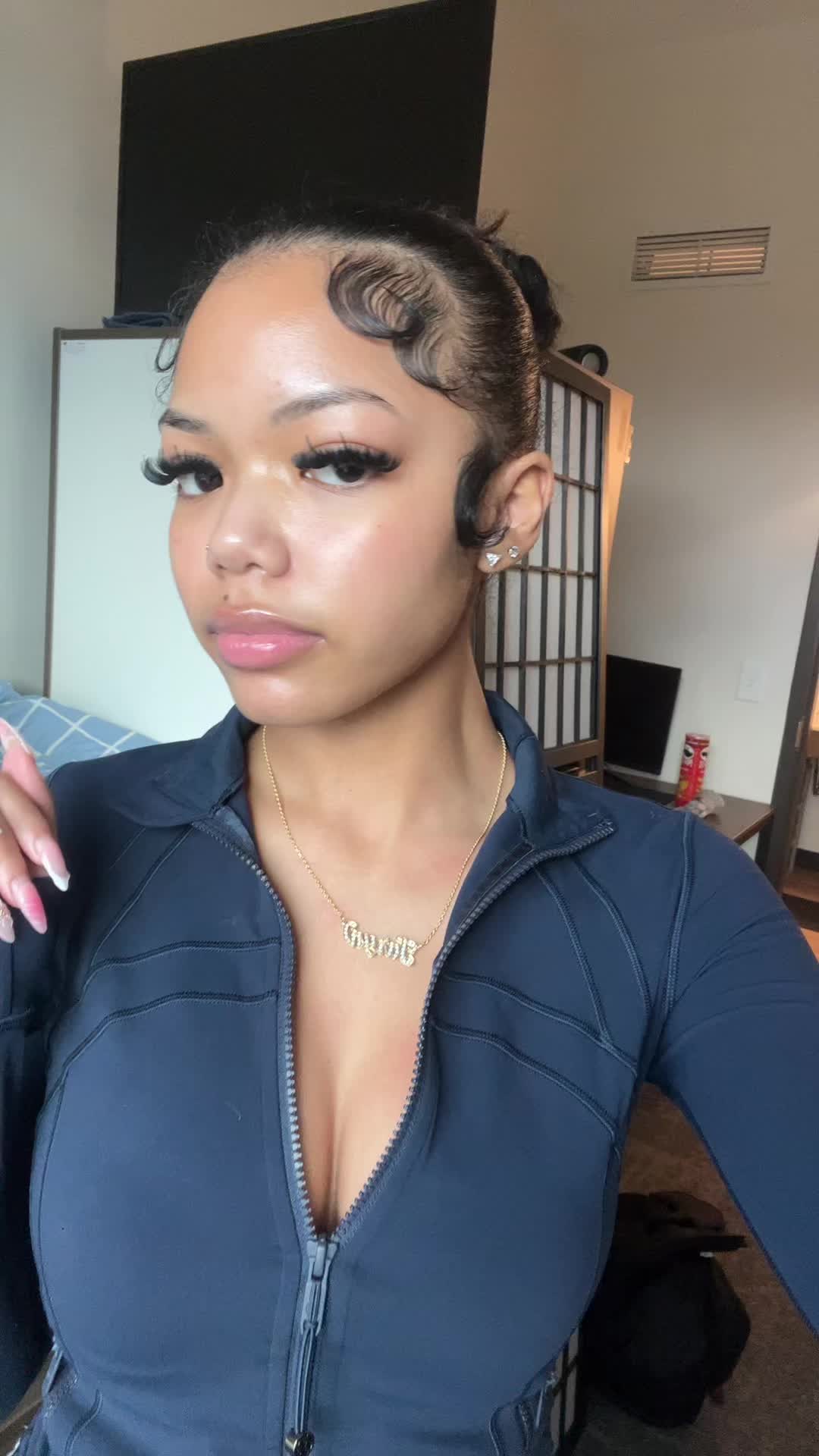 @t