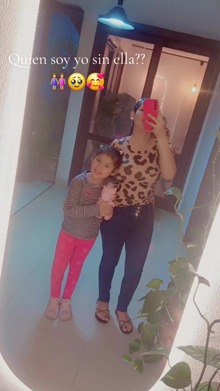 @Ximena 👑
