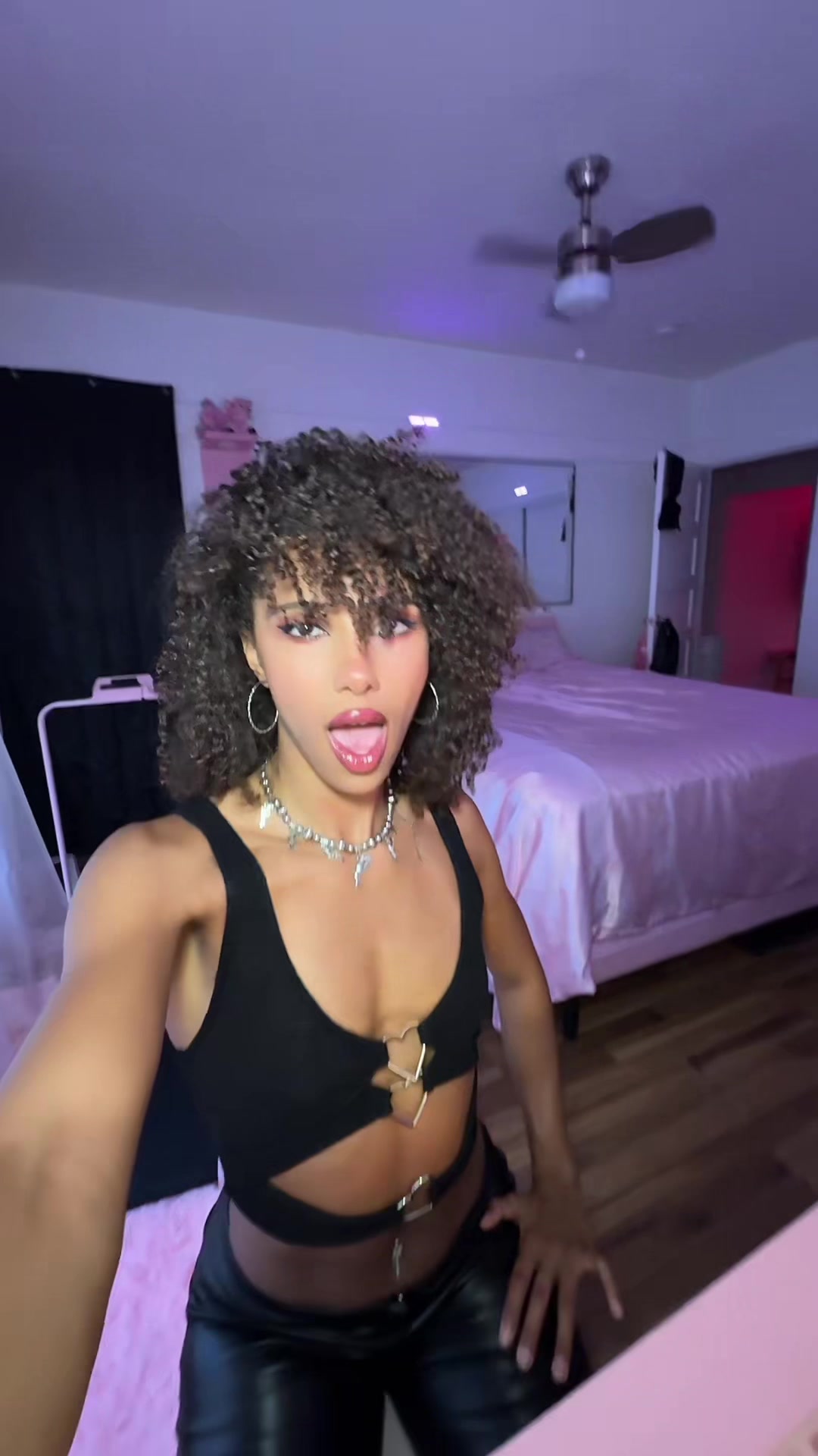 @thegirl_mack
