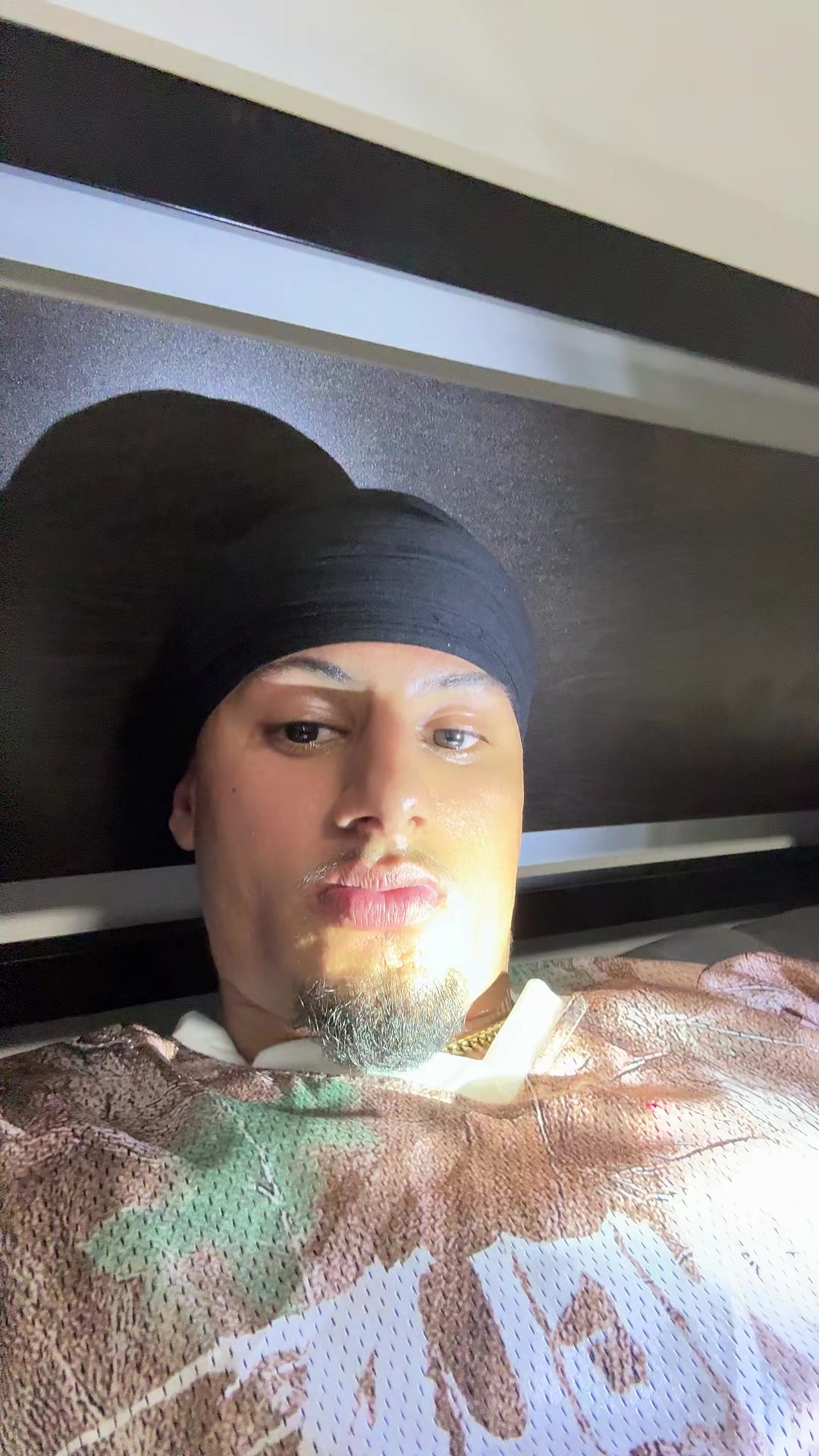 @Gs