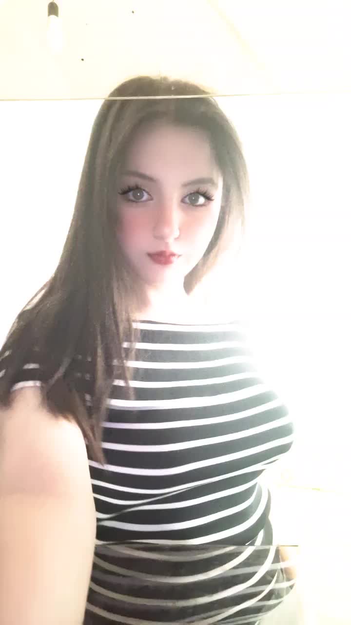 @tabasommalekpoor
