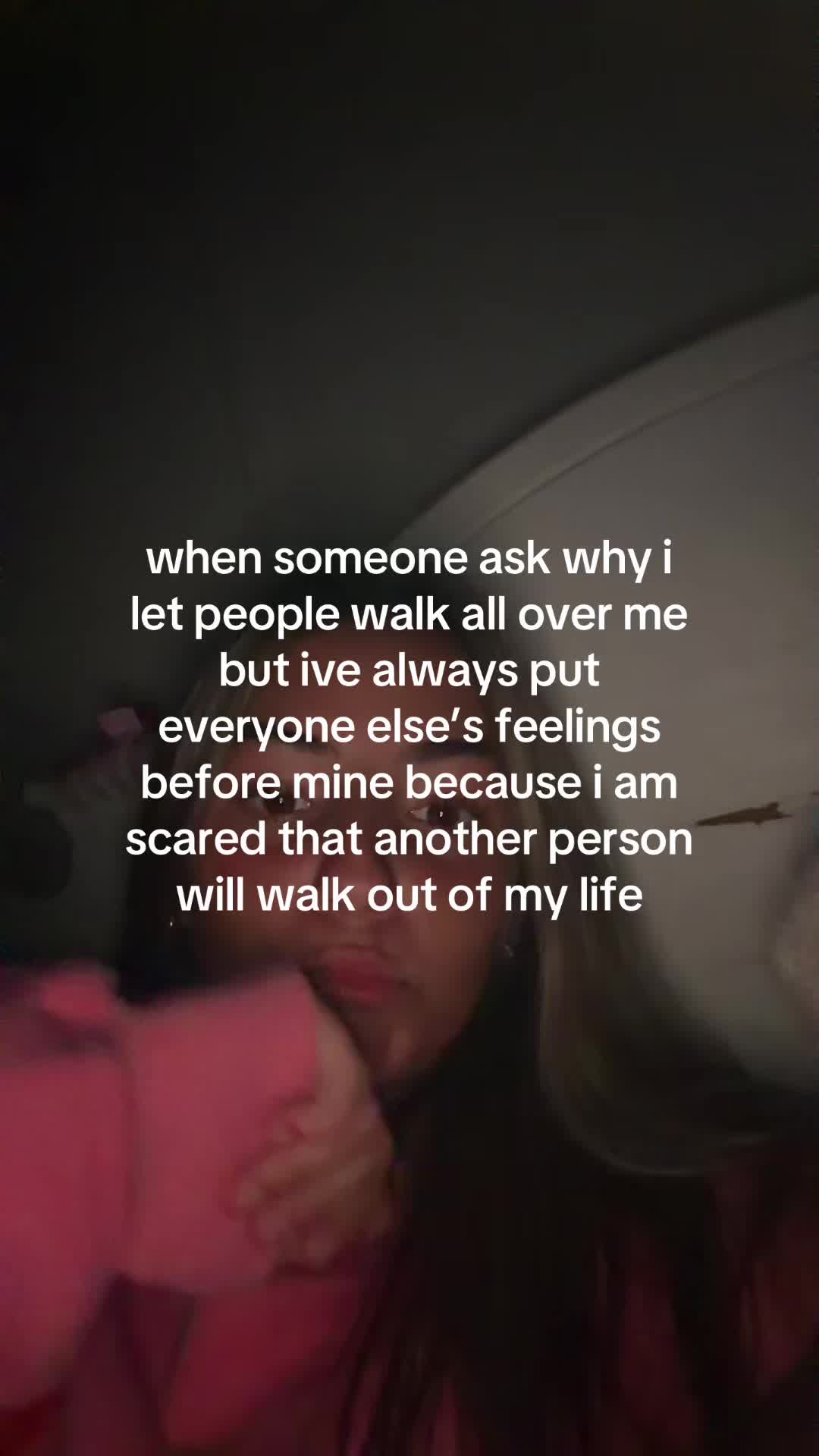 @👩🏽🦯👩🏽🦯➡️