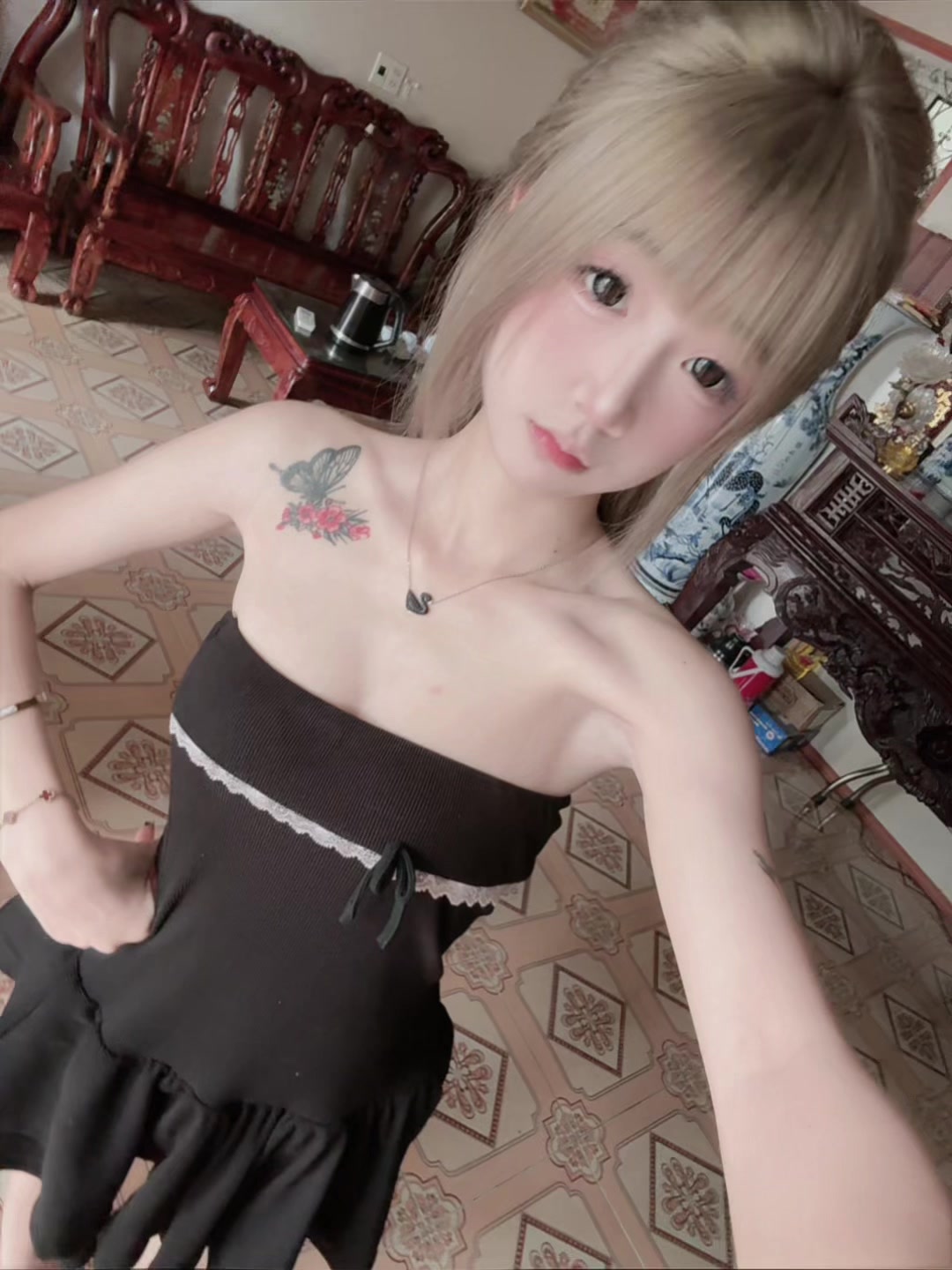 @Uyenn Dâuu🍓