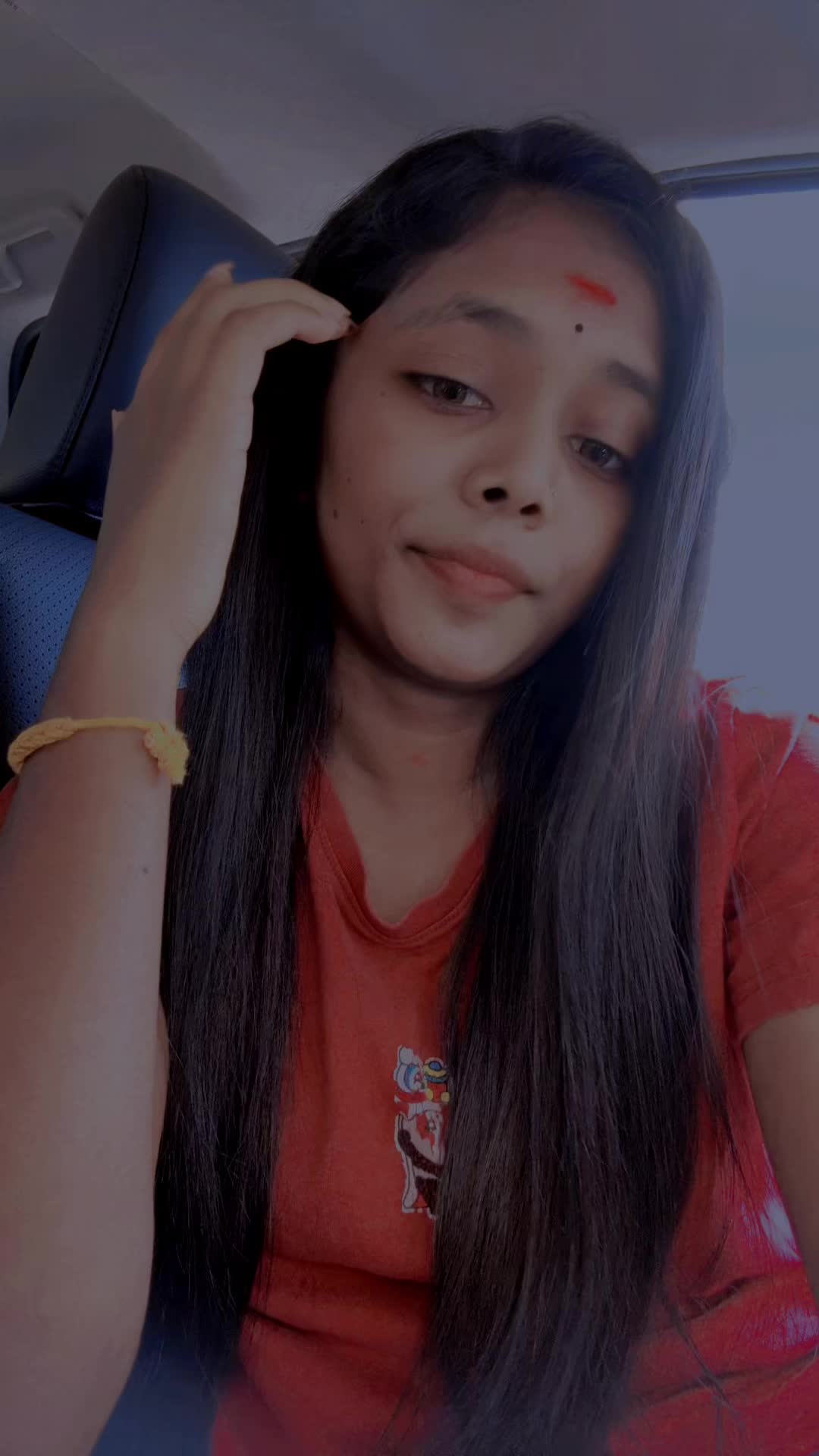 @Aishu🪽