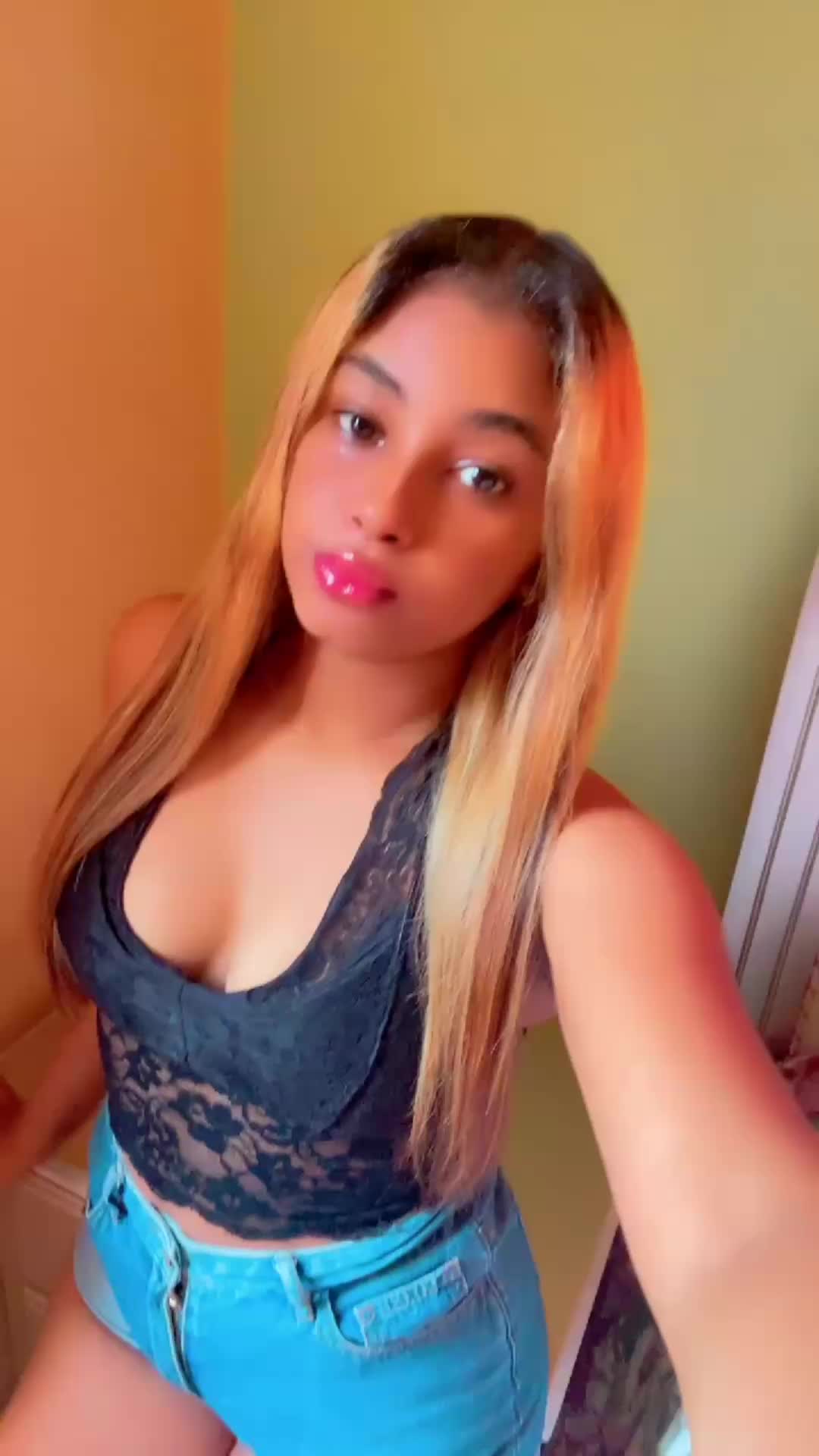 @Denny 🫦💋