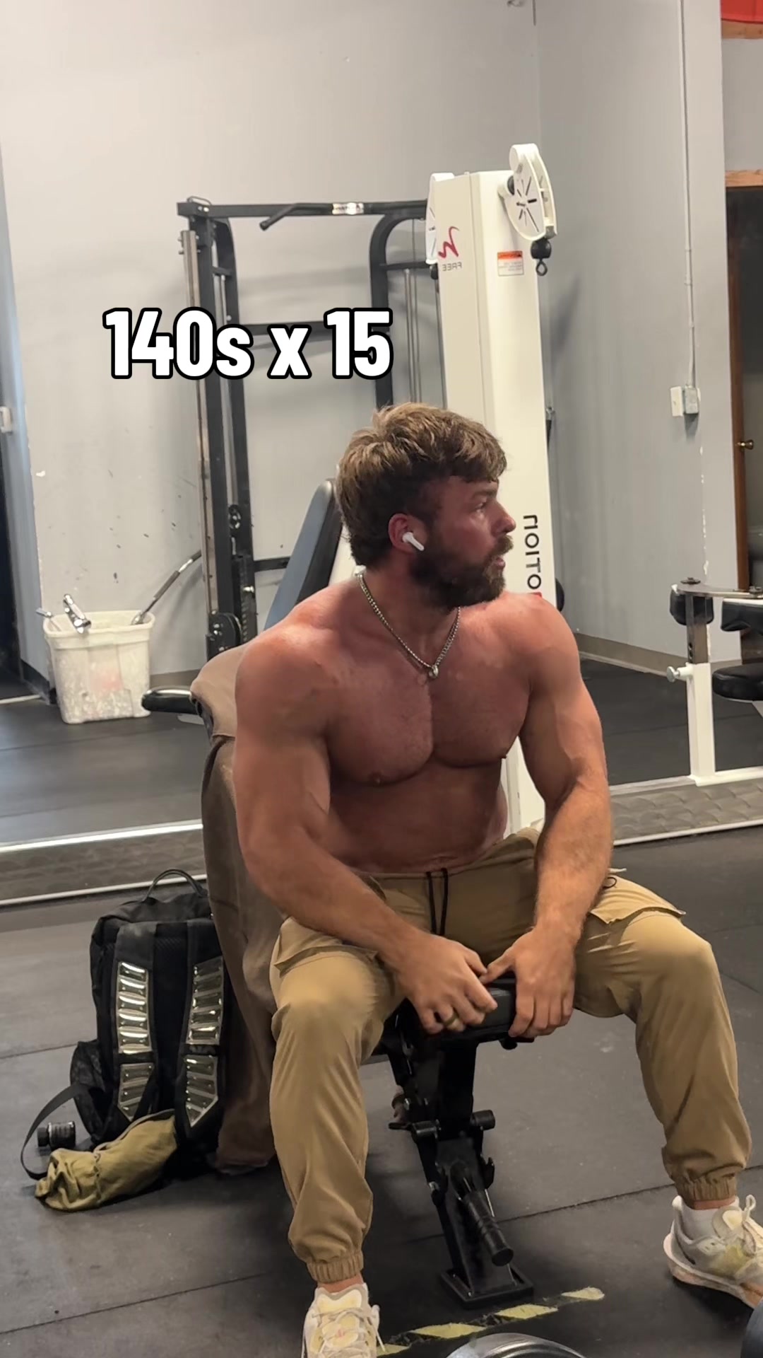 @Alex 🦍