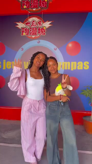 @Faniah&Taniah