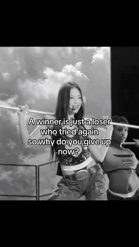 @𝐊𝐢𝐊𝐢 ౨ৎ