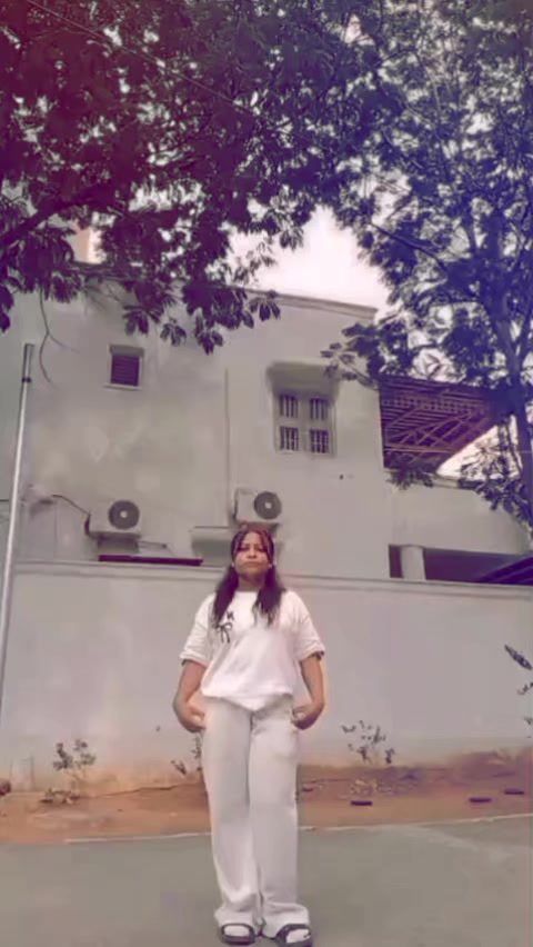 @Alonegirl