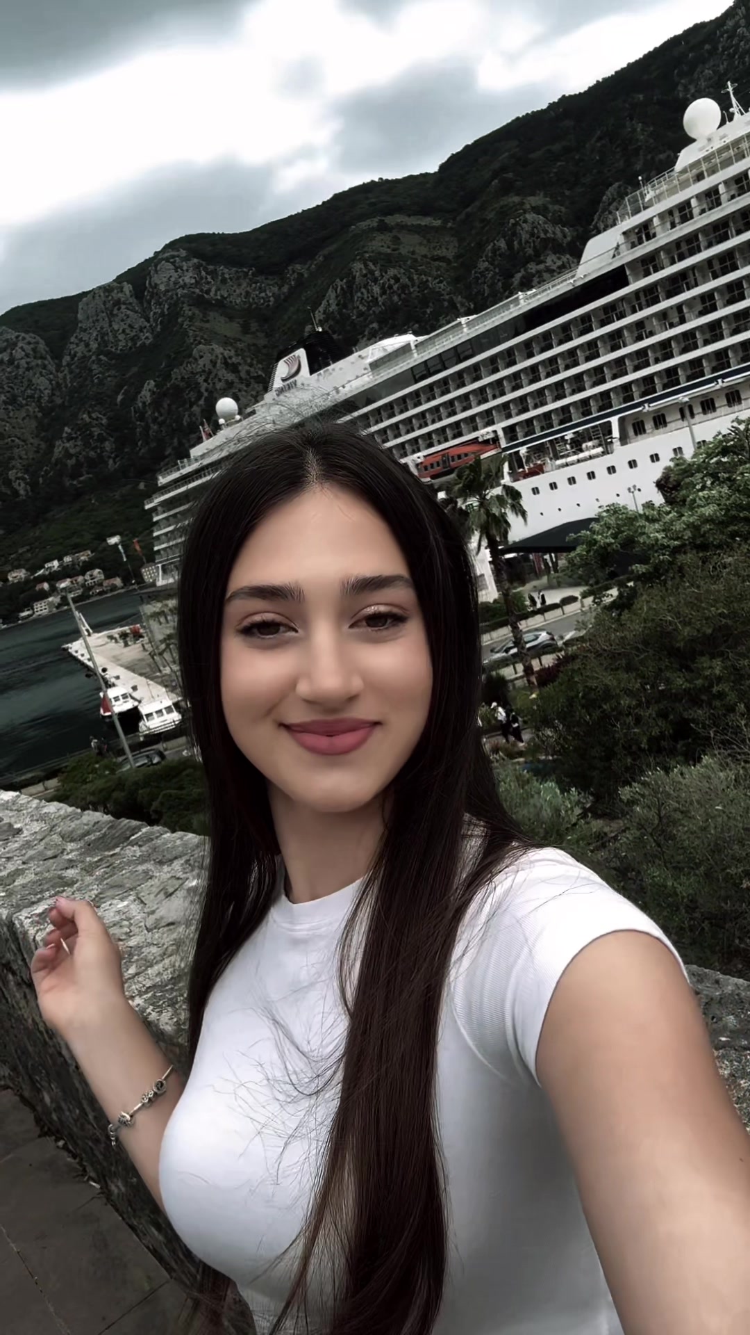@Senada 👑🫀