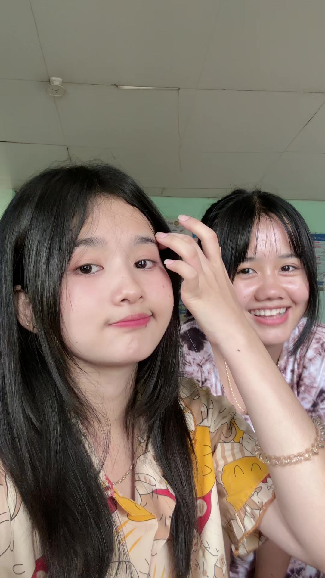 @Thiri Htet San💋