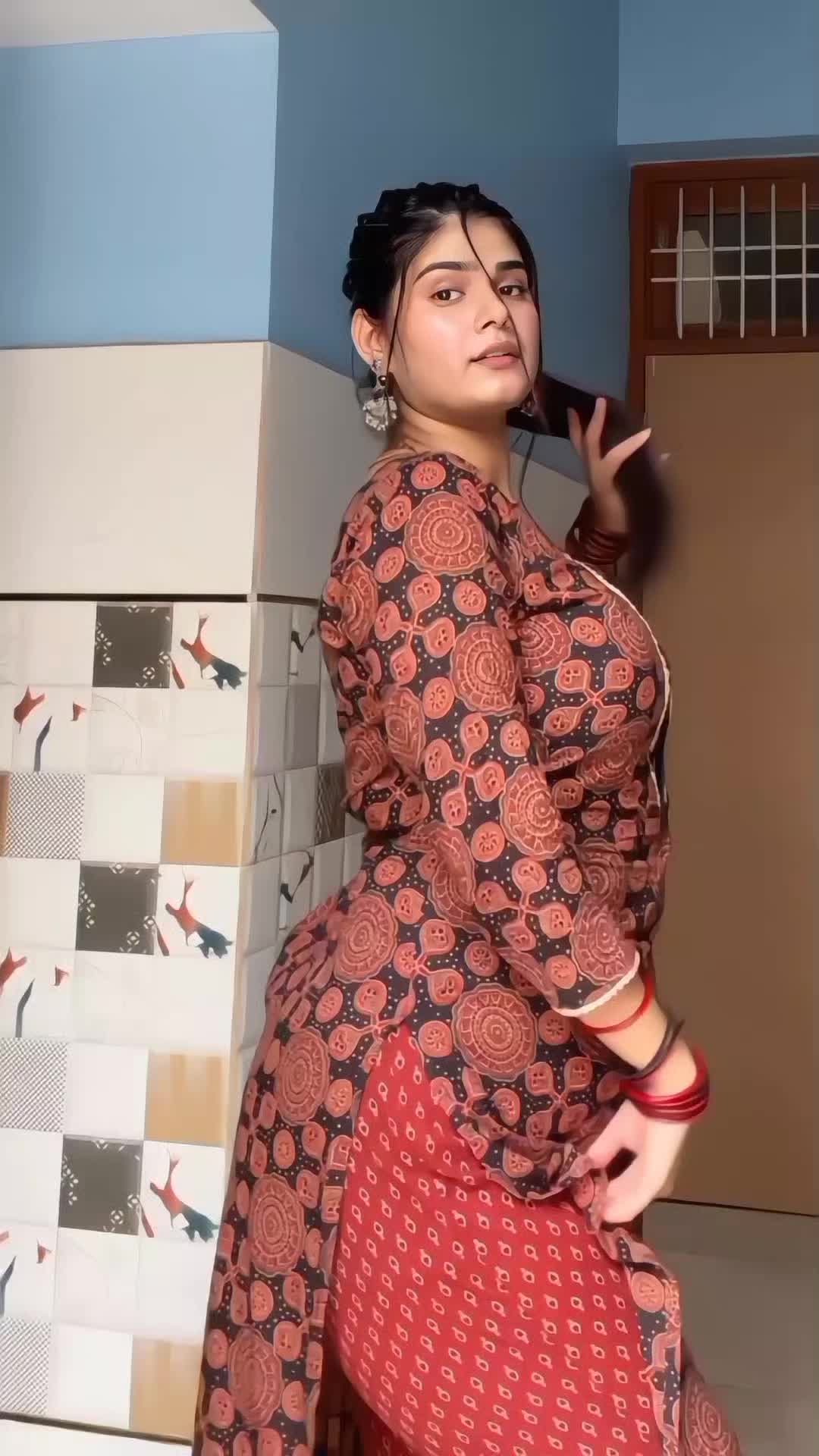@່່