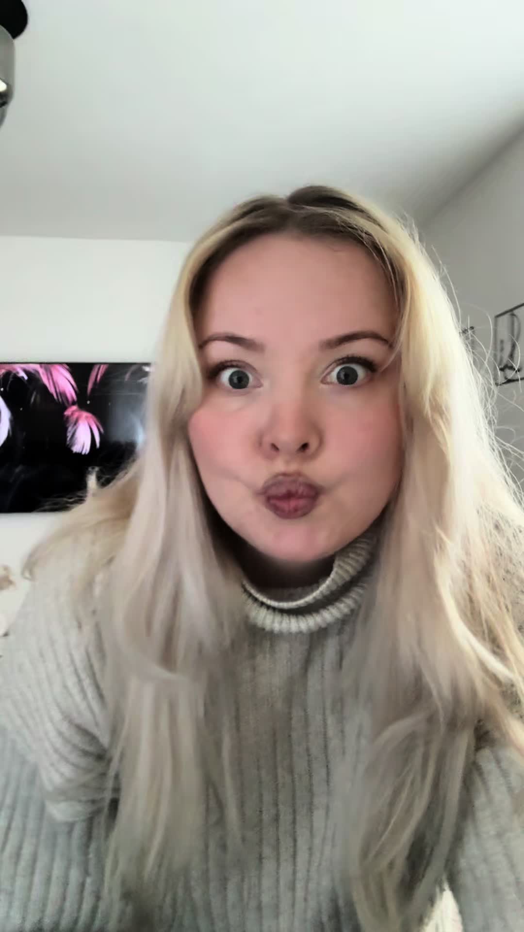 @Hayli 🪩