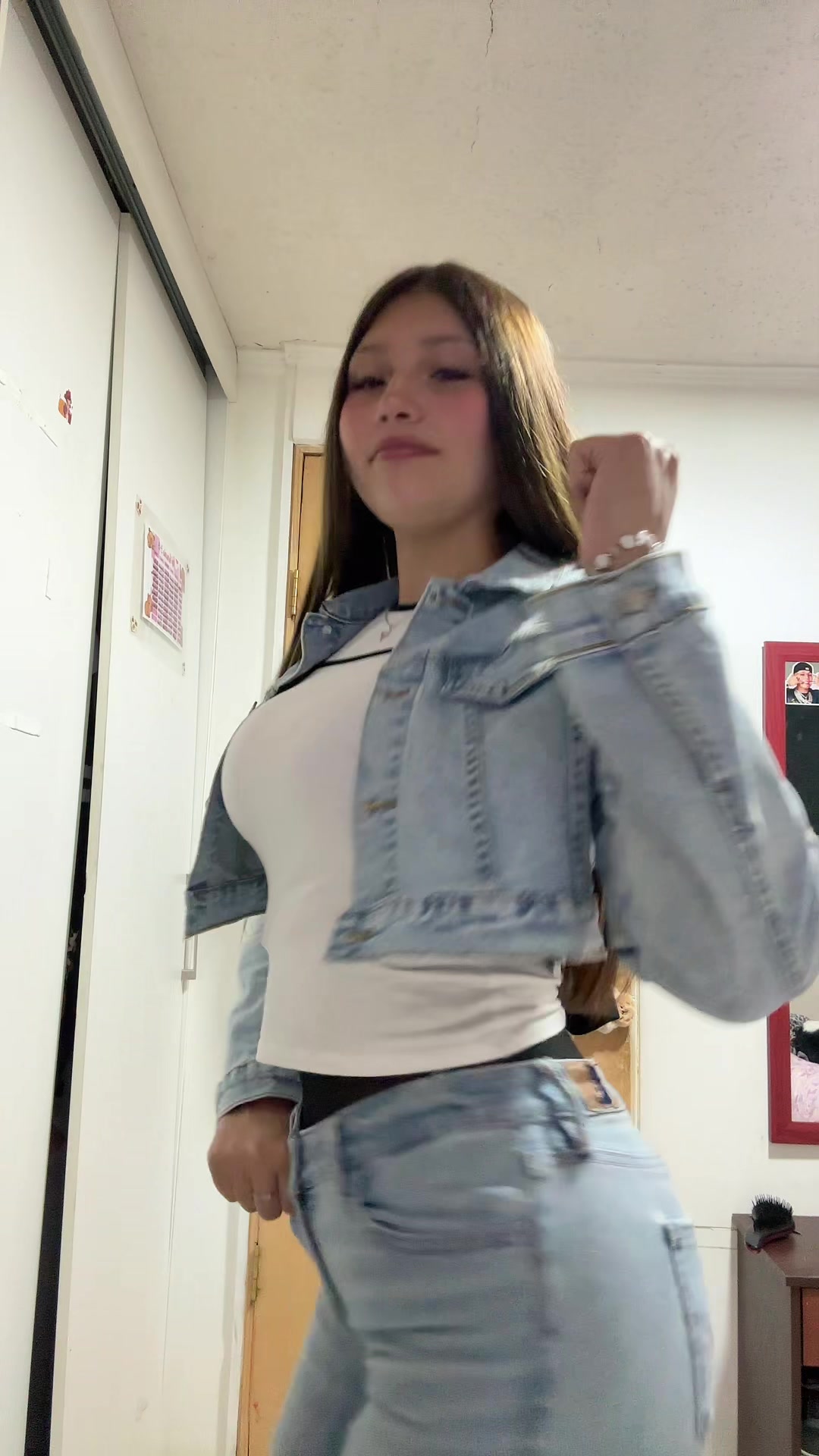 @𝑉𝑎𝑙𝑒𝑠𝑖𝑡𝑎 💫