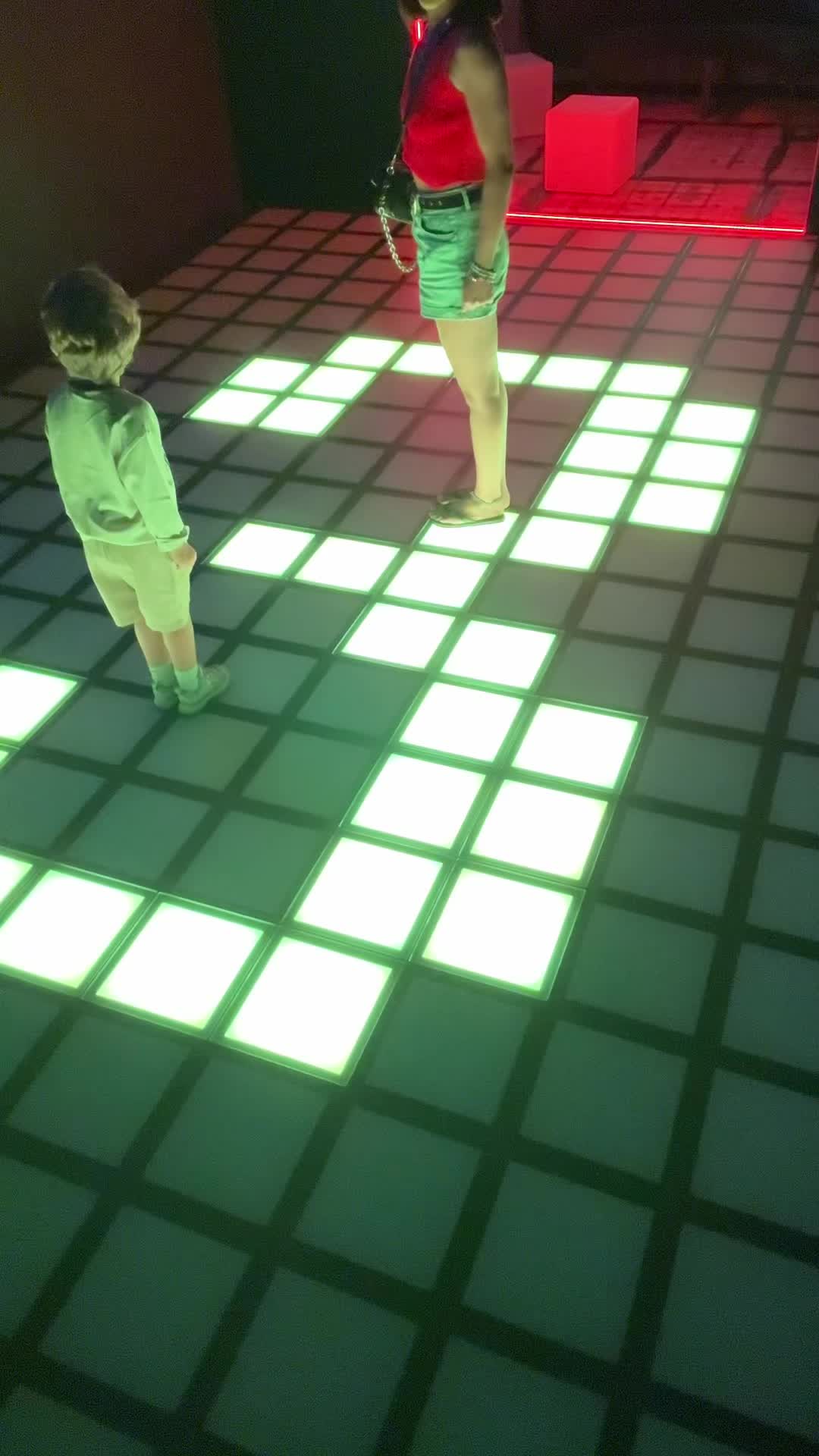 @F.nova