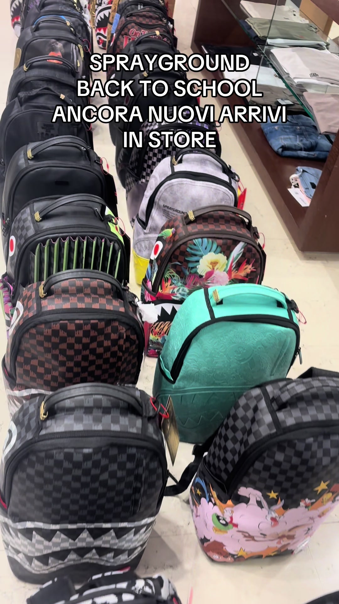 @RODRIQUEZ STORE