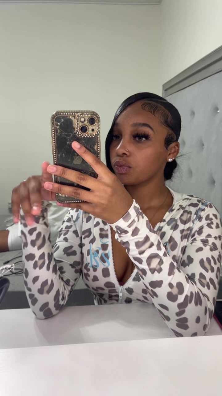 @🎀