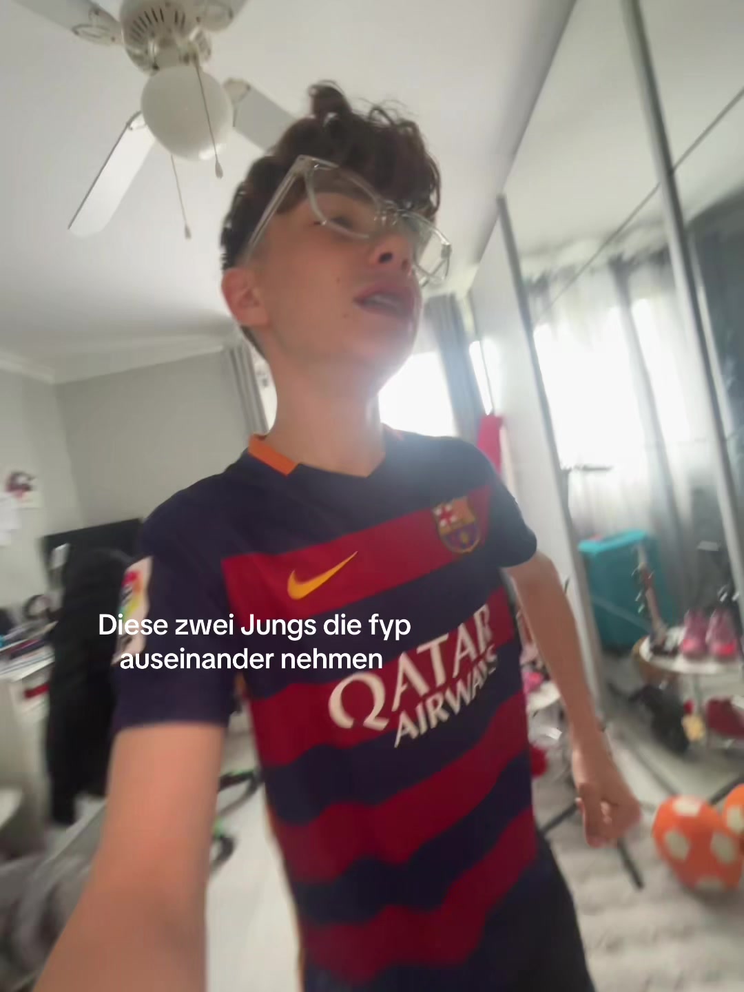 @J O E Y