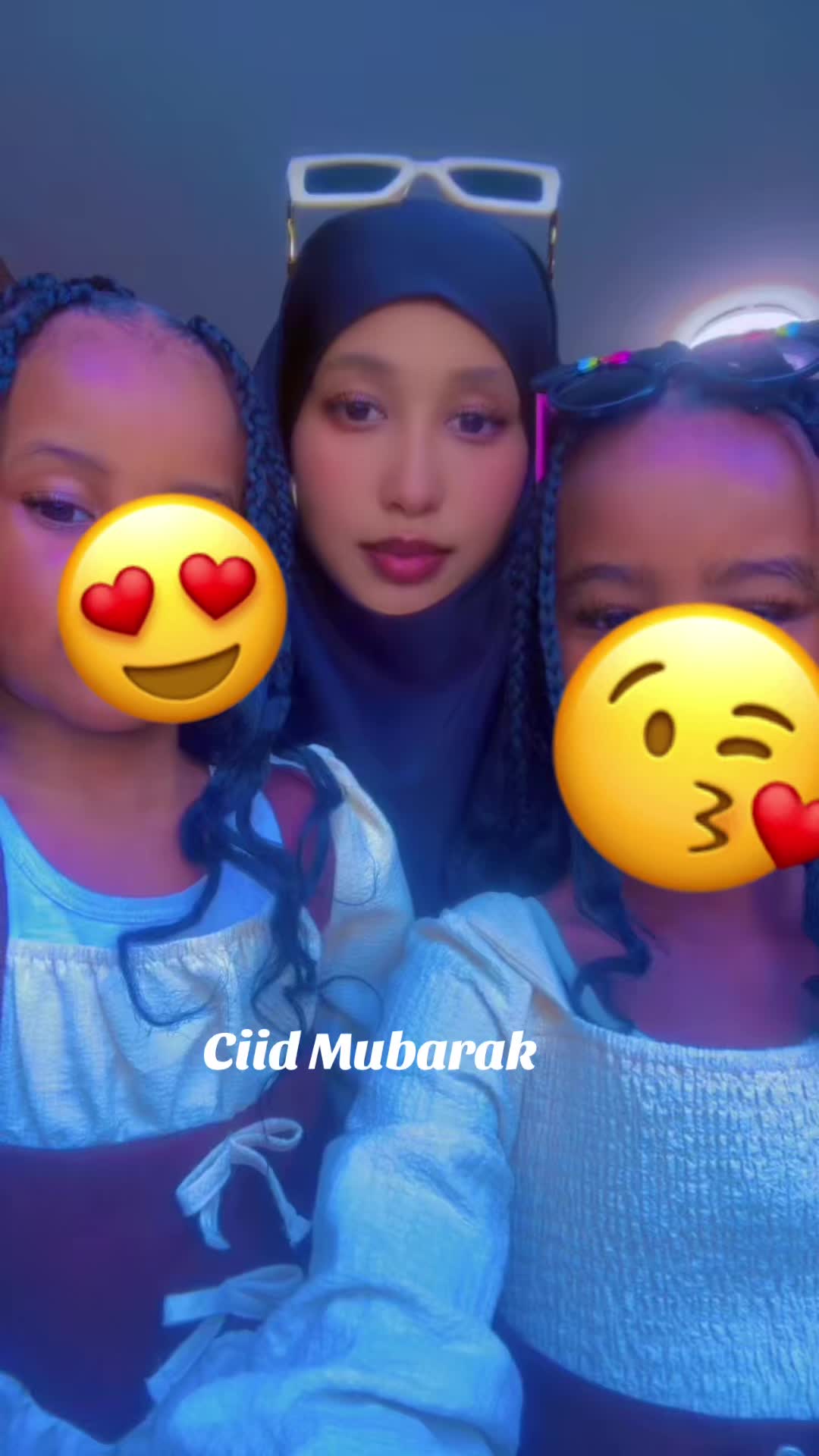 @Dhamo 🦋dhool