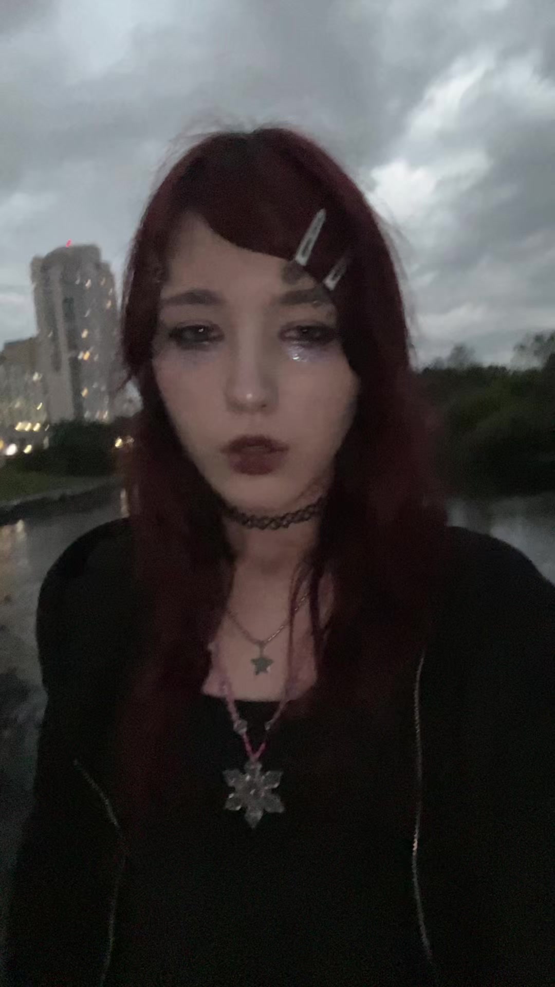 @Ʊ