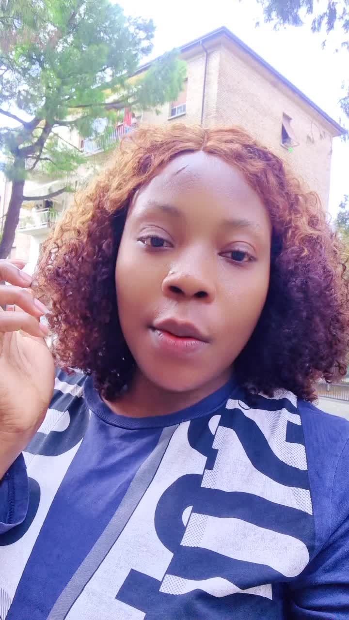 @Pretty Ebony