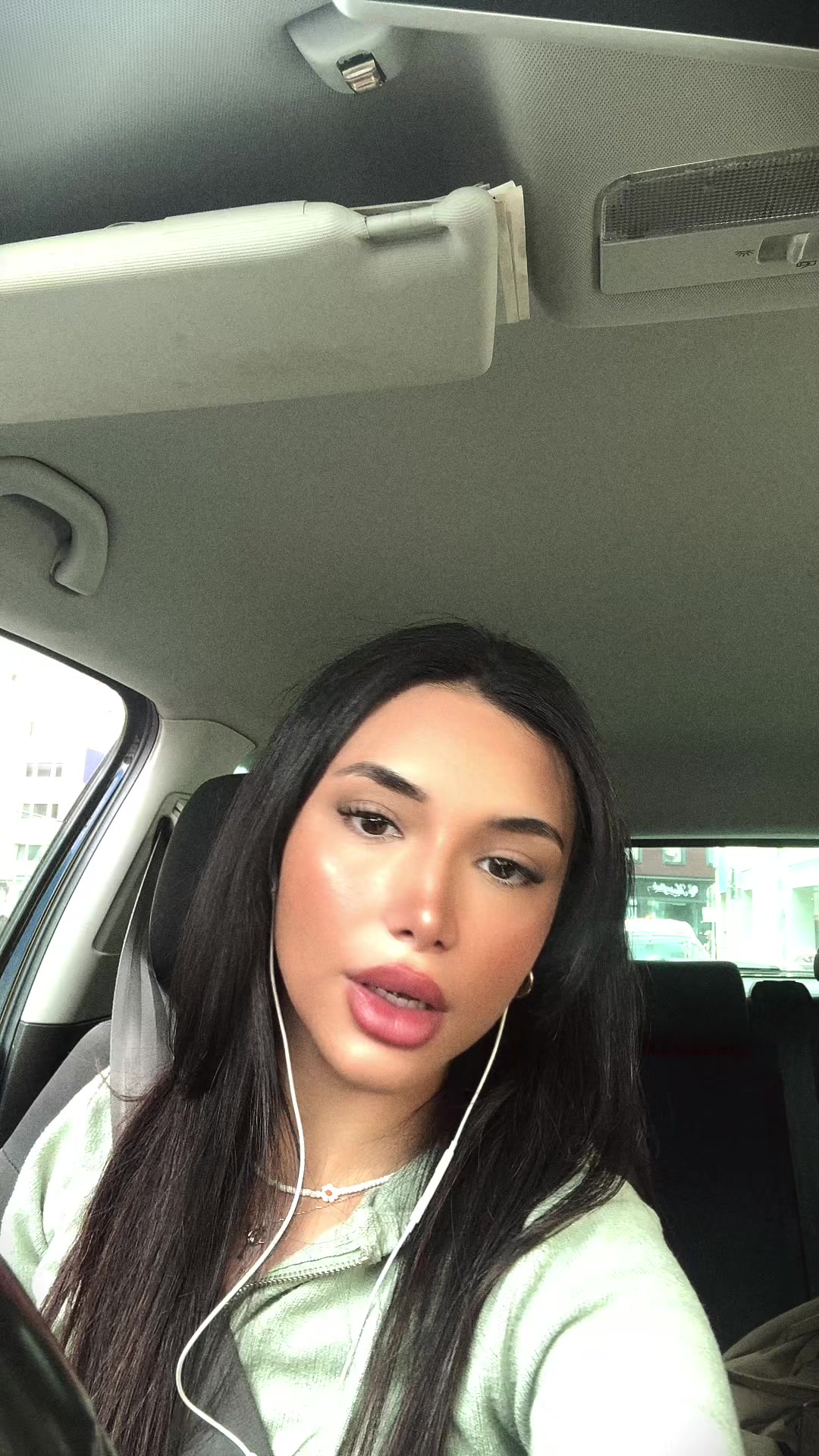 @Cansuuuii1