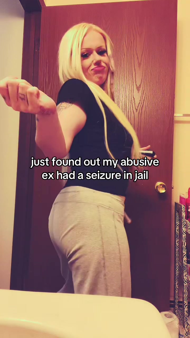 @🥰
