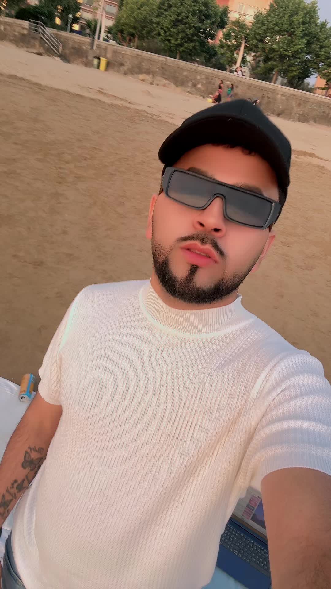 @C E C I L